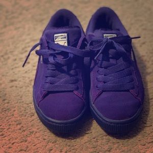 Youth Purple Suede Pumas
